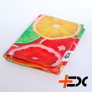Plus EDC Citrus Hank Helps you to groom your knife, phone, glasses! Great and must have accessory for modern EDC photos. For grooming and photos 100% Cotton ~ 28×28 cm Citrus patterns on front, orange colour back