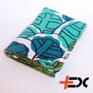 Plus EDC Leaves Hank Helps you to groom your knife, phone, glasses! Great and must have accessory for modern EDC photos. For grooming and photos 100% Cotton ~ 28×28 cm Leaves patterns on front, green colour back Handmade