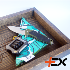 Böker Magnum Enok Set Always better to buy in set. This set contains all the items listed below. Set value is €82,60 but as “always better to buy in set” means you can save 30%, makes the price only €57,82 Böker Magnum Enok knife +EDC pine EDC tray Worksharp Micro sharpener and tool +EDC Leaves EDC hank
